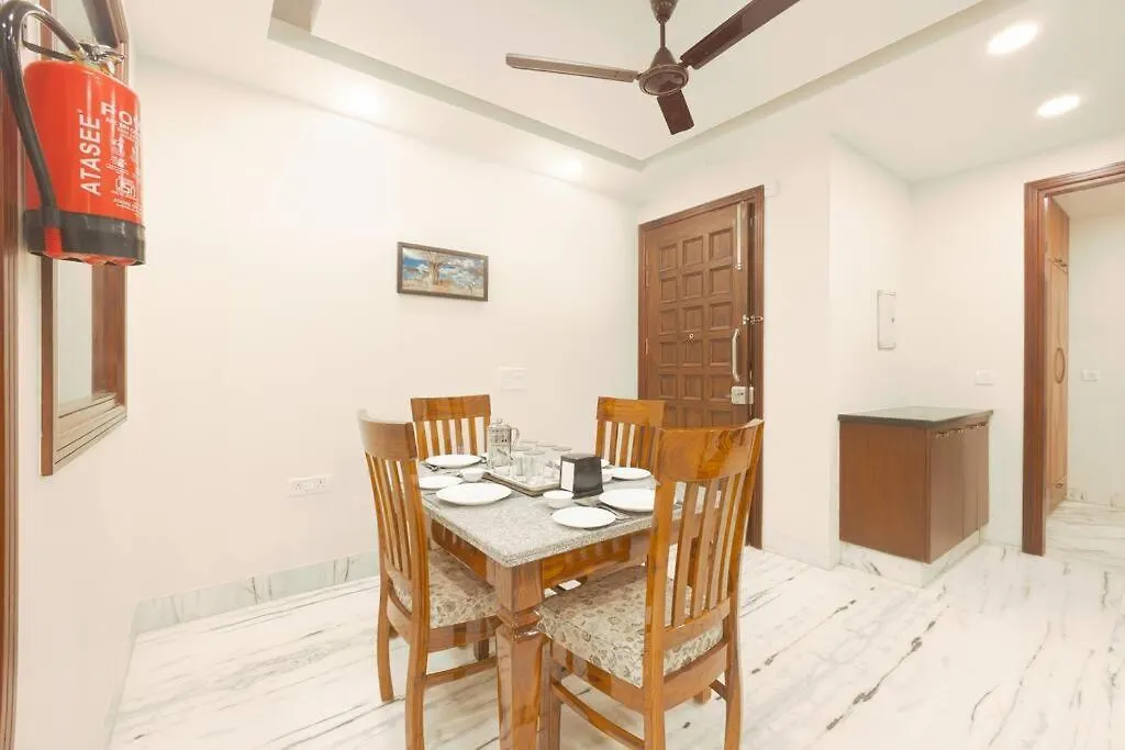 Διαμέρισμα City Oasis W Bathtub N Balcony Γκουργκάον